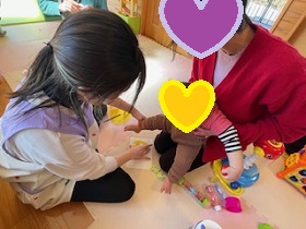 足形を取る写真2