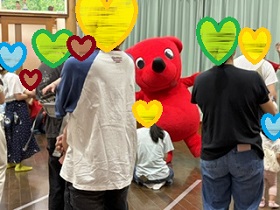 チーバくんとダンスの写真