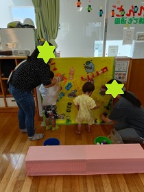 お祭りの遊びころころボール