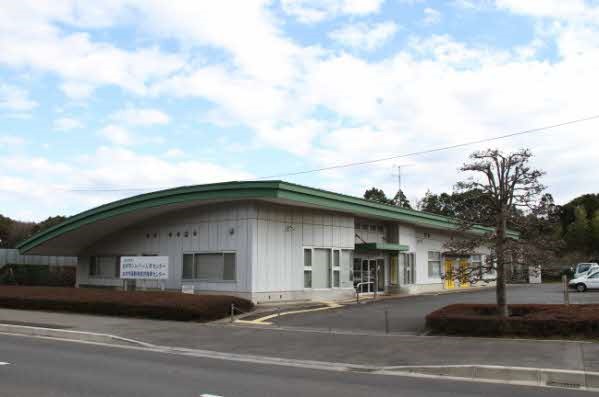 白井市高齢者就労指導センター外観