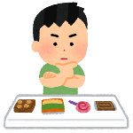 どのお菓子を食べるか考えている子供