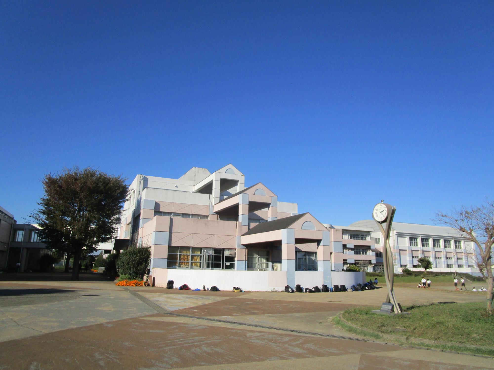 中学校校舎