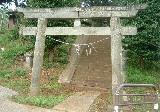 鷲神社の石造鳥居