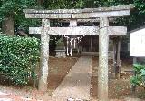 鳥見神社の石造鳥居