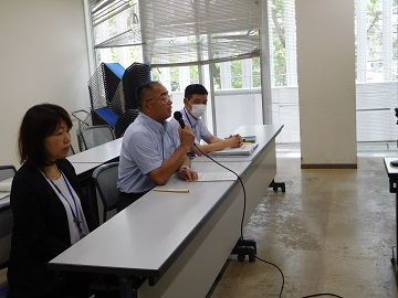 会議での様子