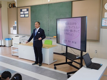 授業をする様子