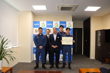 警防活動技術大会千葉県大会結果報告の際の記念撮影